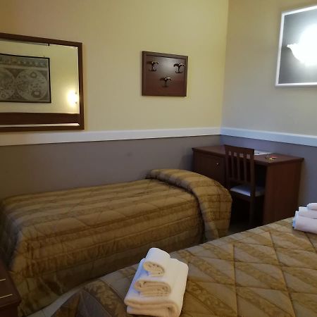 Hotel Marco Polo Self Check-In Bolonia Zewnętrze zdjęcie