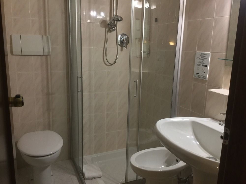 Hotel Marco Polo Self Check-In Bolonia Zewnętrze zdjęcie