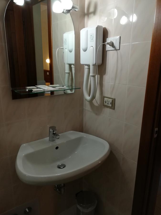 Hotel Marco Polo Self Check-In Bolonia Zewnętrze zdjęcie