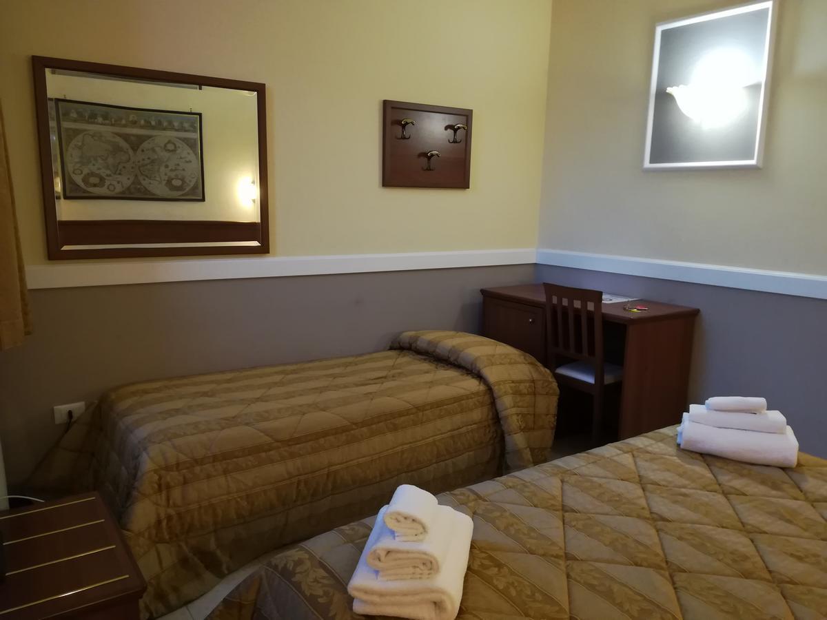 Hotel Marco Polo Self Check-In Bolonia Zewnętrze zdjęcie