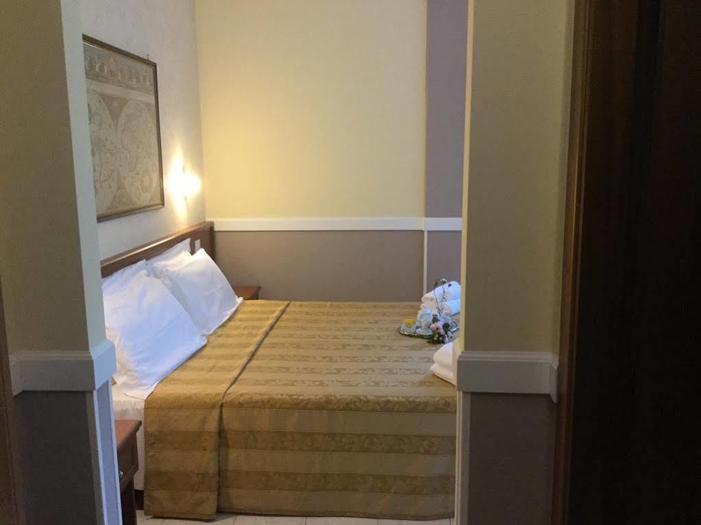 Hotel Marco Polo Self Check-In Bolonia Zewnętrze zdjęcie