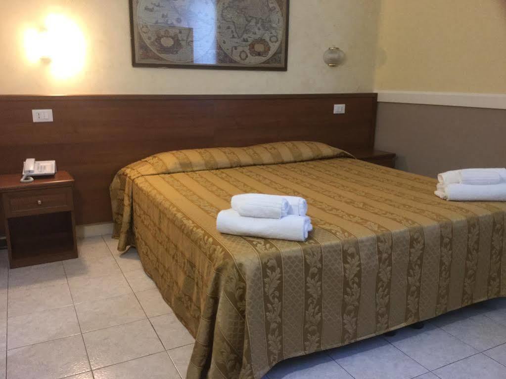 Hotel Marco Polo Self Check-In Bolonia Zewnętrze zdjęcie